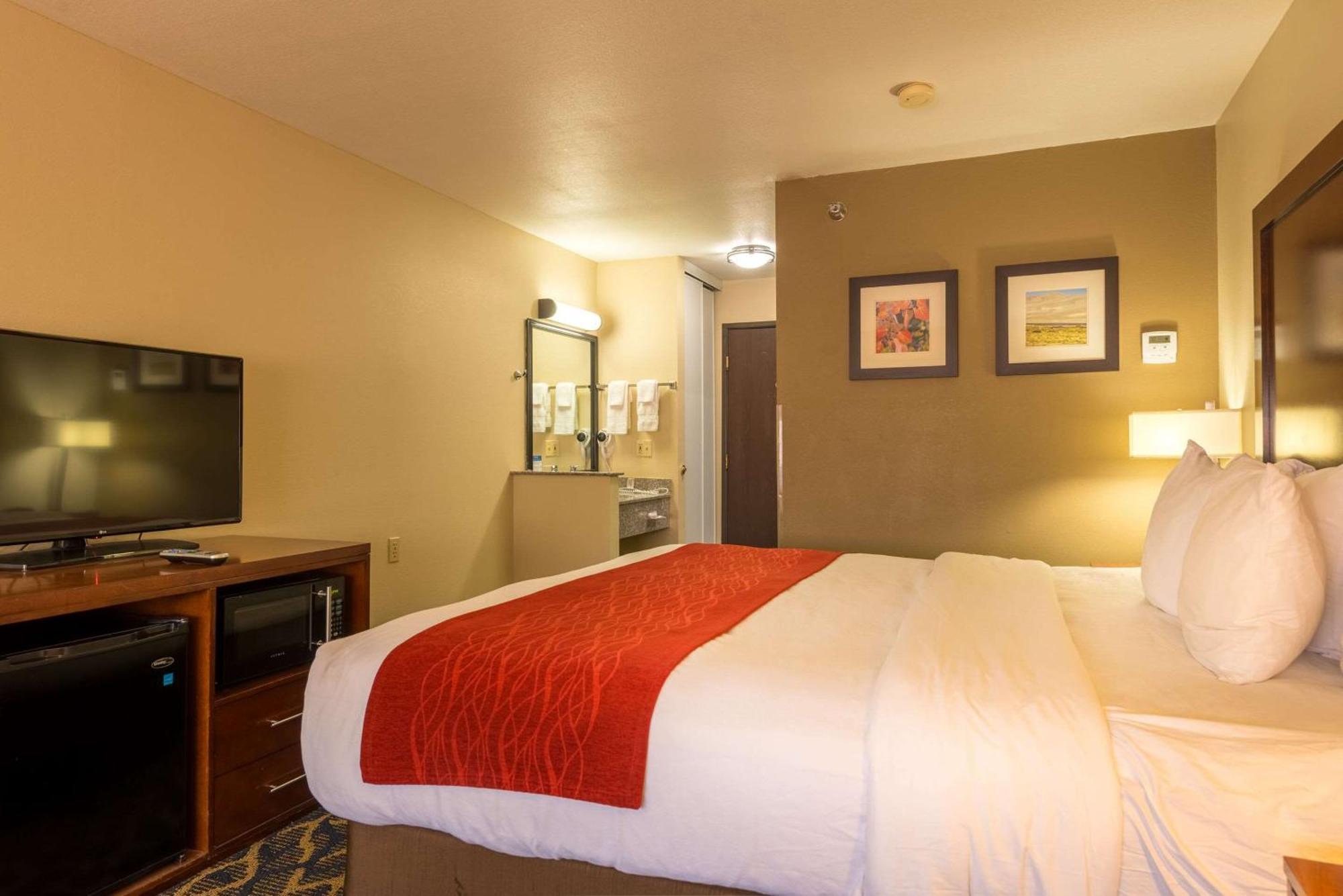 Comfort & Alamosa