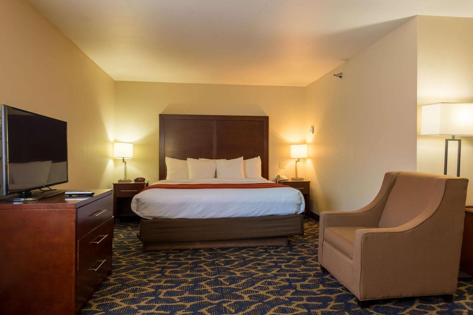 Comfort & Hotel Alamosa